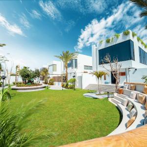 Nas House Private & Shared Villas