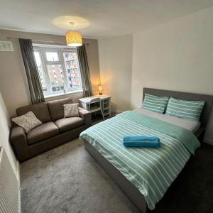 Karen House R3