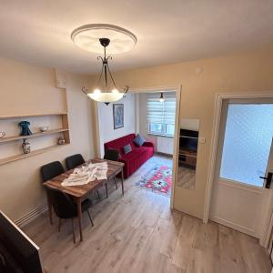 1001 Boutique House