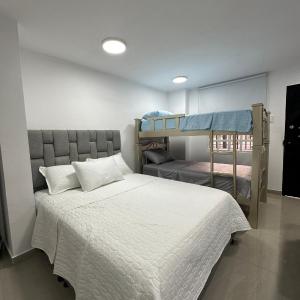 Apartamento Las flores, Excelente Ubicación
