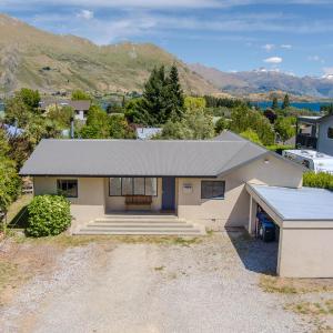 Terrific views on Totara
