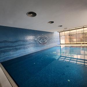 Taksim Square Residence, Two bedrooms, pool sauna gym
