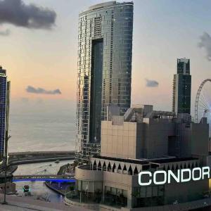 Lux 1BR w rooftop pool in Marina near metro, Beach