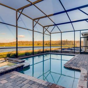 2859 BD - Grand Luxury Villa with a Sparkling Pool