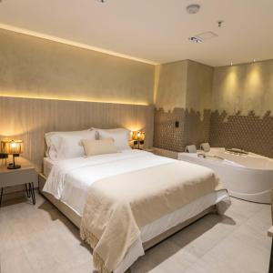 Sonata 44 Hotel Laureles