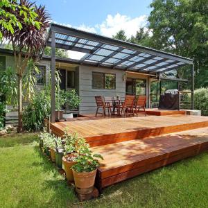 Rail Trail Cottage - Bright