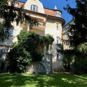 Superb Studio with 40 sqm Terrace in the Greens of Buda City Centre