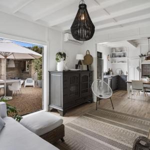 The French Cottage by Waiheke Pure