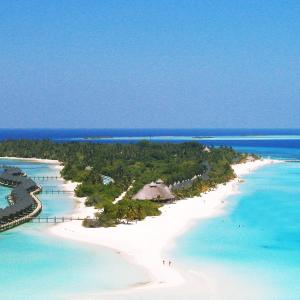 Kuredu Island Resort & Spa