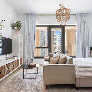 Silkhaus Vacation Homes Modern Studio Near Burj Khalifa