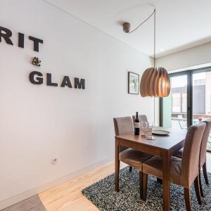 GuestReady - Grit & Glam