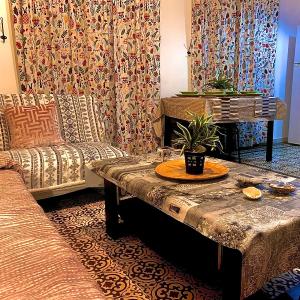 Violeta apartment with cozy balcony Sevilla