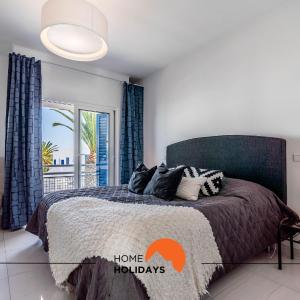 #220 Windmill Hill by Home Holidays