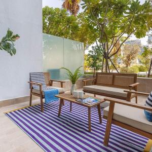 Frank Porter - Damac Prive B