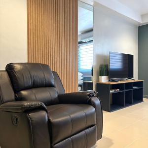 CRIB 217 SUBIC BAY - Mediterranean Condo with Unlimited Massage