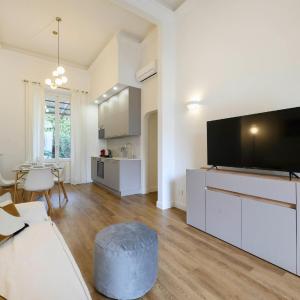 Hidden Gem with Private Garden