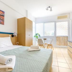 Elegant Apt near the sea