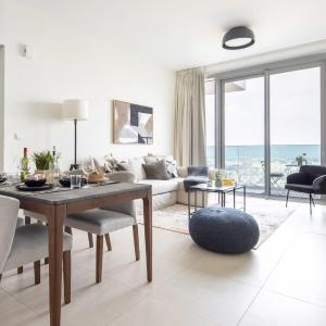 Frank Porter - 1 Residences