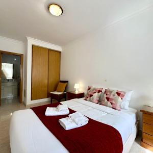 Quarteira Central Beach by Homing