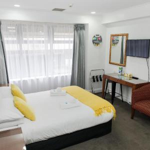 A City Stay Holiday on Queen Street