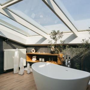 Privilege Suites II - LoftAffair Collection