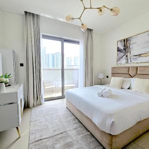 Sleek and Stylish 2-Bedroom Apartment