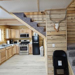 Halibut Haven, Cabin 7 at Lower Kenai Lodge