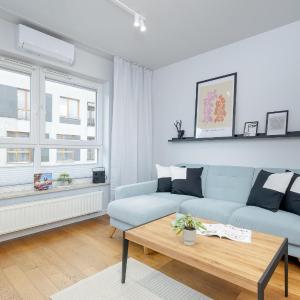 Ślusarska Modern Apartment with Balcony & Parking Cracow Zabłocie by Renters Prestige