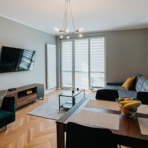 Connecta Apartament in City Center with AC