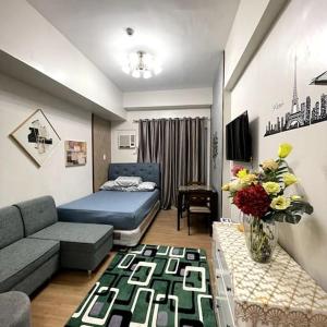 CityView Condo w/ balcony-14