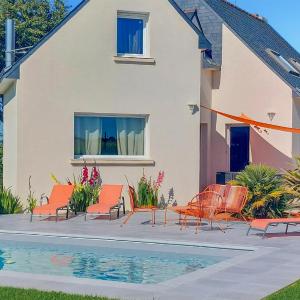 Lovely Home In Pordic