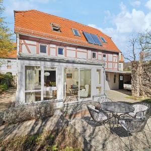 5 Bedroom Pet Friendly Home In Dresden