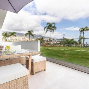 SeaLaVie Apartment