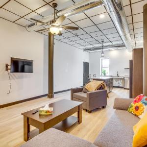 Step-Free Cashton Apartment Steps to Downtown!