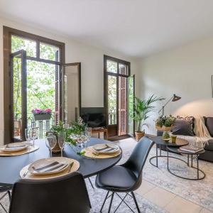 My Space Barcelona - Spacious and Modern Apartment near the Hospital Clinic