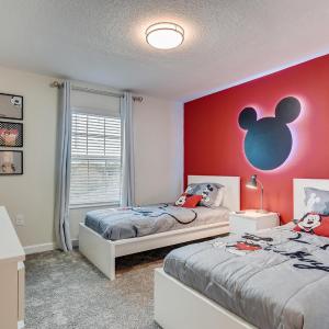 8981 CC 4Bed Private Pool 10 Guests Champions gate