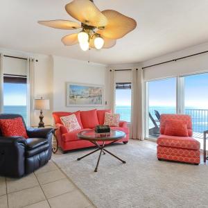 Admirals Quarters 1201