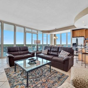 Lagoon Tower 1502