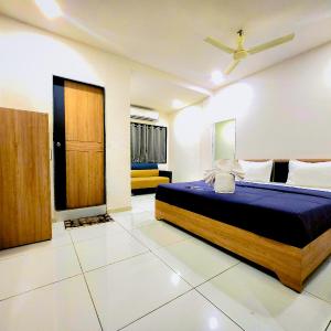 Hotel Near Me, Rajkot