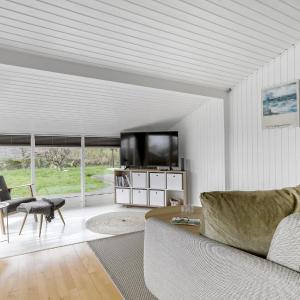 3 Bedroom Beautiful Home In Bindslev