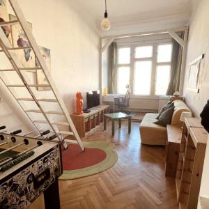 Bright Room in PBerg - Foosball - HomeOffice