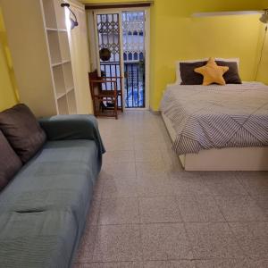 Cozy Apartment downtown BCN, AC, 30 nigths min