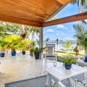 Waterfront Stuart Oasis w/ Hot Tub & Dock!