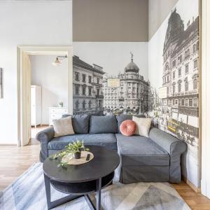 Cozy & Nostalgic Budapest Style Apartment in the Center