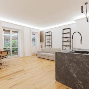 Brand New APT with balcony