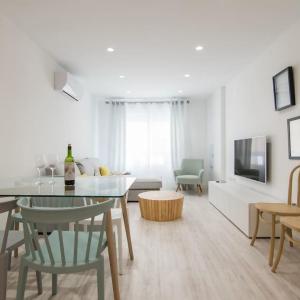 Amplio y moderno apartamento en el centro Granada