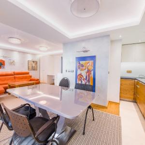 Signature Suite - 1 Bedroom by Flat Manаger