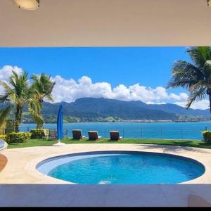 Casa inteira com vista para o Mar a 80 Mt da Praia