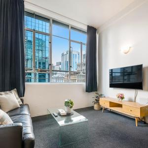 Open-plan living in the heart of CBD Zodiak Stays