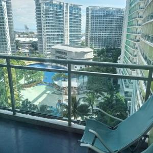 Azure Metro Manila
